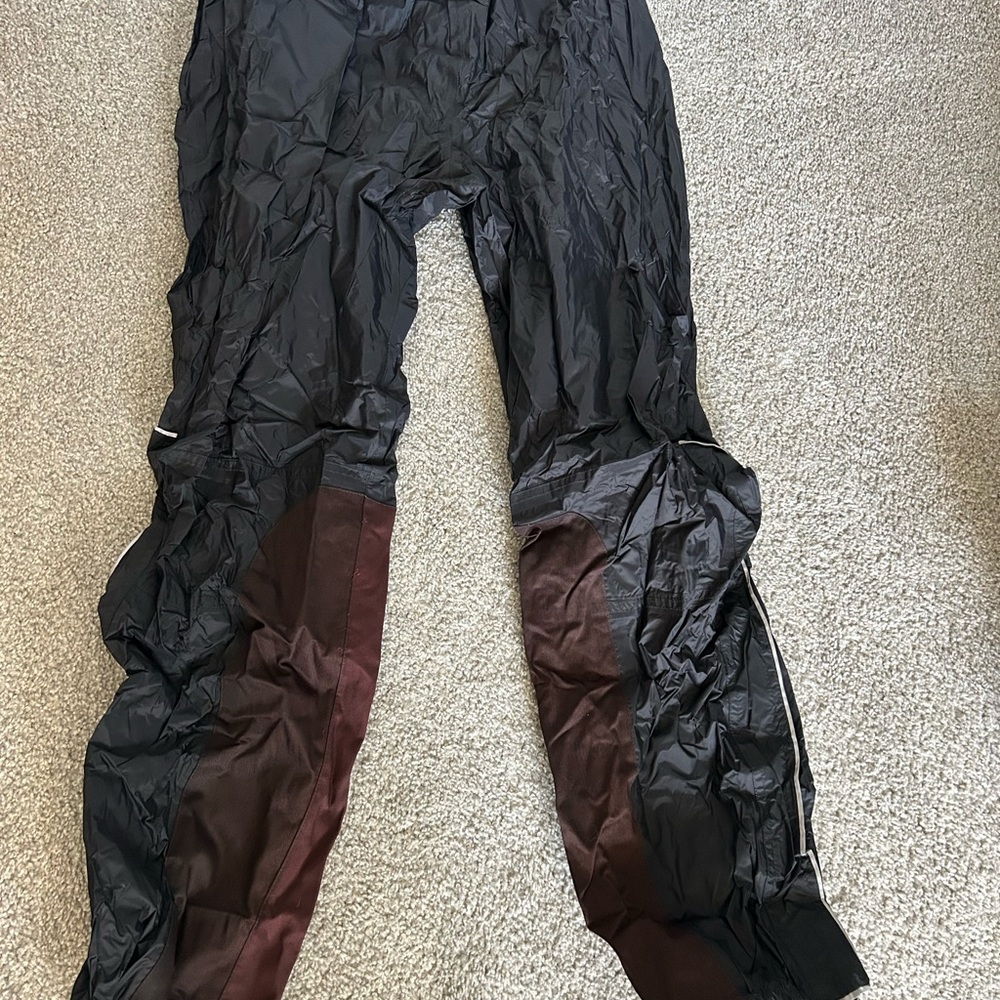 Harley-Davidson Black Jacket and Pants with Gray Logo Accent. Rain Gear. - Picture 4 of 6